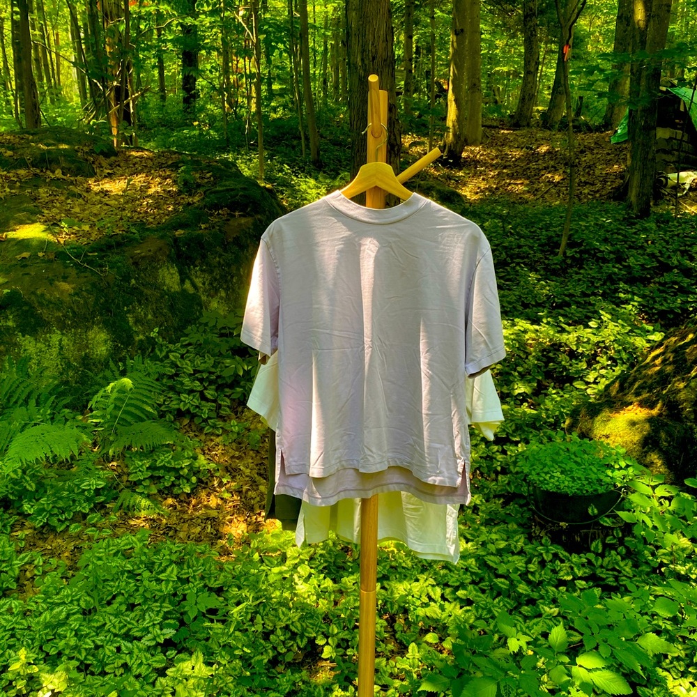 Uniqlo Arism t-shirt